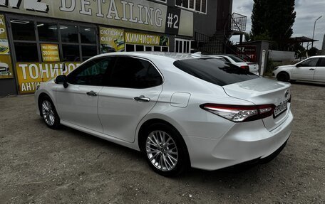 Toyota Camry, 2020 год, 2 875 000 рублей, 4 фотография