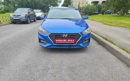 Hyundai Solaris II рестайлинг, 2019 год, 965 000 рублей, 3 фотография