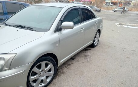 Toyota Avensis III рестайлинг, 2006 год, 720 000 рублей, 5 фотография