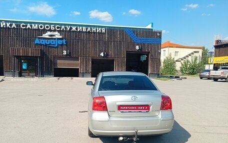 Toyota Avensis III рестайлинг, 2006 год, 720 000 рублей, 3 фотография
