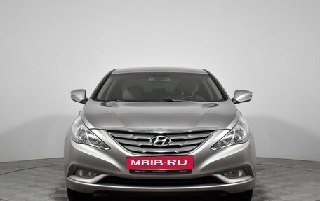 Hyundai Sonata VI, 2011 год, 829 000 рублей, 2 фотография