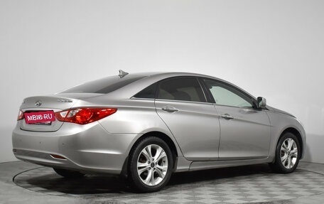 Hyundai Sonata VI, 2011 год, 829 000 рублей, 5 фотография