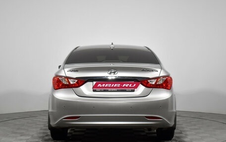 Hyundai Sonata VI, 2011 год, 829 000 рублей, 6 фотография