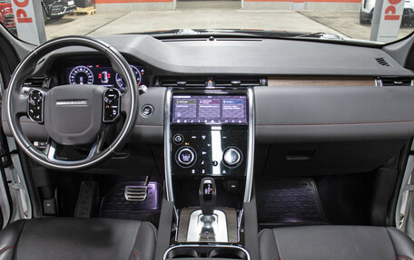 Land Rover Discovery Sport I рестайлинг, 2020 год, 3 398 000 рублей, 14 фотография