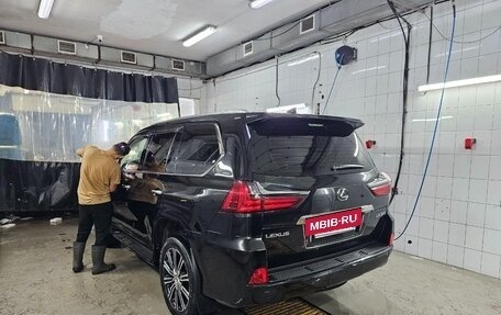 Lexus LX III, 2018 год, 9 800 000 рублей, 5 фотография