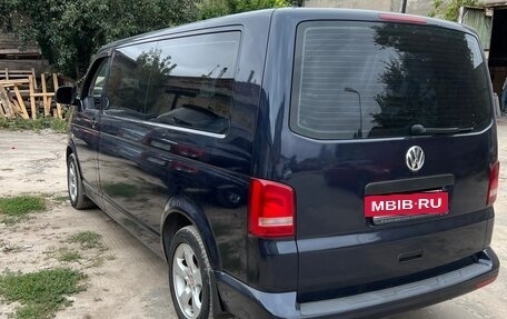 Volkswagen Caravelle T5, 2014 год, 2 300 000 рублей, 2 фотография