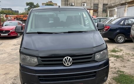 Volkswagen Caravelle T5, 2014 год, 2 300 000 рублей, 4 фотография