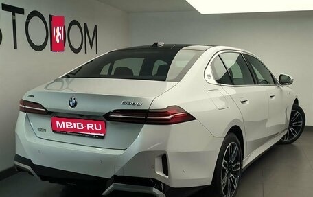 BMW 5 серия, 2025 год, 9 150 000 рублей, 3 фотография