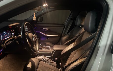 BMW 3 серия, 2020 год, 3 100 000 рублей, 4 фотография
