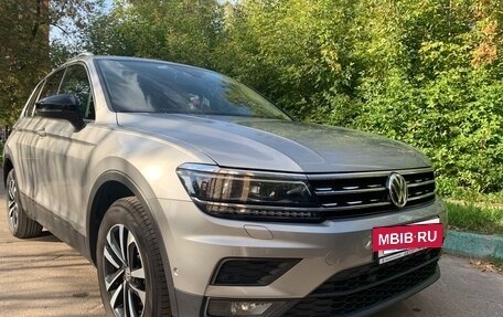 Volkswagen Tiguan II, 2019 год, 3 200 000 рублей, 8 фотография