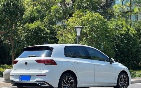 Volkswagen Golf VIII, 2021 год, 1 600 000 рублей, 6 фотография