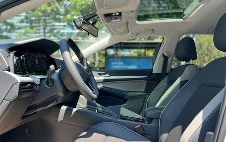Volkswagen Golf VIII, 2021 год, 1 600 000 рублей, 9 фотография