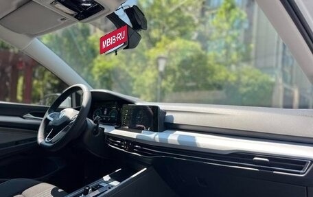 Volkswagen Golf VIII, 2021 год, 1 600 000 рублей, 11 фотография