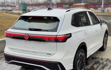 Volkswagen Tiguan, 2025 год, 4 499 000 рублей, 6 фотография