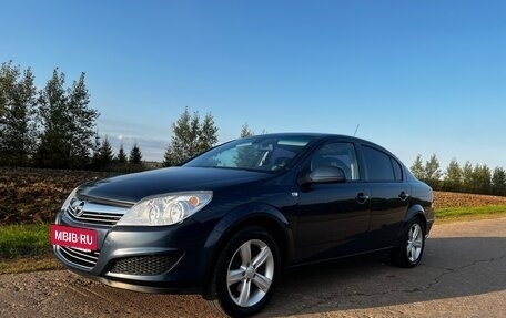 Opel Astra H, 2011 год, 799 999 рублей, 2 фотография