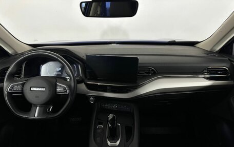 Haval F7 I, 2022 год, 1 700 000 рублей, 7 фотография