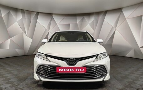 Toyota Camry, 2020 год, 3 260 000 рублей, 7 фотография