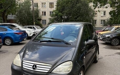 Mercedes-Benz A-Класс, 2001 год, 200 000 рублей, 2 фотография