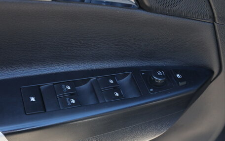 Opel Antara I, 2012 год, 1 030 000 рублей, 13 фотография