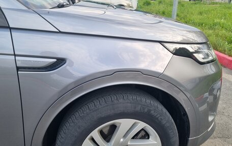 Land Rover Discovery Sport I рестайлинг, 2019 год, 3 000 000 рублей, 4 фотография
