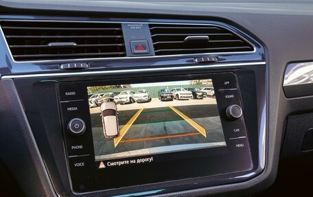 Volkswagen Tiguan II, 2017 год, 2 790 000 рублей, 13 фотография