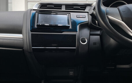 Honda Fit III, 2018 год, 1 070 000 рублей, 26 фотография