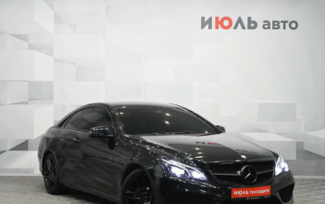 Mercedes-Benz E-Класс, 2013 год, 1 800 000 рублей, 3 фотография