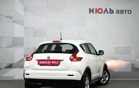 Nissan Juke II, 2013 год, 1 050 000 рублей, 7 фотография