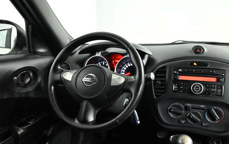 Nissan Juke II, 2013 год, 1 050 000 рублей, 15 фотография