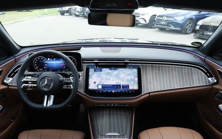 Mercedes-Benz E-Класс, 2025 год, 11 000 000 рублей, 12 фотография