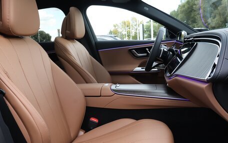 Mercedes-Benz E-Класс, 2025 год, 11 000 000 рублей, 19 фотография