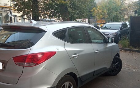 Hyundai ix35 I рестайлинг, 2014 год, 1 400 000 рублей, 4 фотография