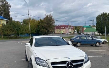 Mercedes-Benz CLS, 2012 год, 2 999 999 рублей, 1 фотография