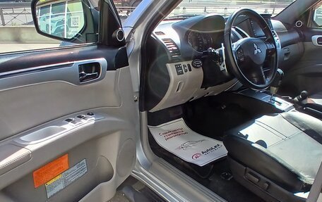 Mitsubishi Pajero Sport II рестайлинг, 2012 год, 1 485 000 рублей, 10 фотография