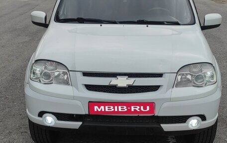 Chevrolet Niva I рестайлинг, 2011 год, 465 000 рублей, 1 фотография