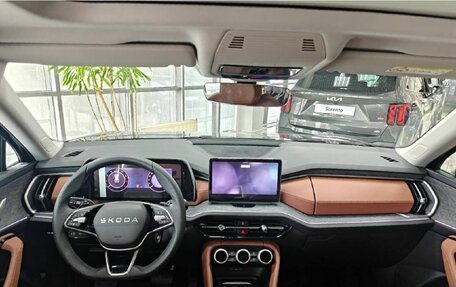 Skoda Kodiaq, 2025 год, 5 100 000 рублей, 10 фотография