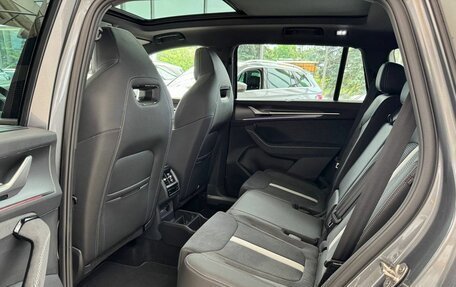 Skoda Kodiaq, 2025 год, 5 400 000 рублей, 18 фотография