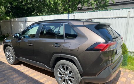 Toyota RAV4, 2020 год, 3 500 000 рублей, 3 фотография