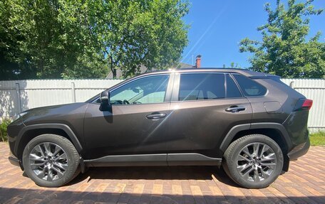 Toyota RAV4, 2020 год, 3 500 000 рублей, 2 фотография