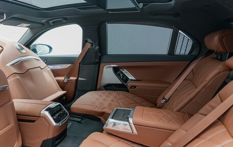 BMW 7 серия, 2025 год, 19 950 000 рублей, 29 фотография