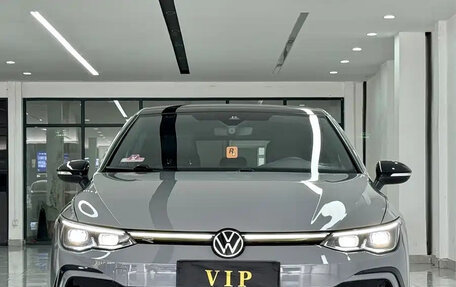 Volkswagen Golf VIII, 2021 год, 1 630 000 рублей, 3 фотография