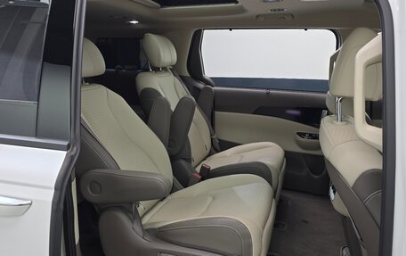 KIA Carnival, 2023 год, 4 605 469 рублей, 6 фотография
