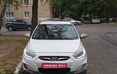 Hyundai Solaris II рестайлинг, 2013 год, 370 000 рублей, 1 фотография