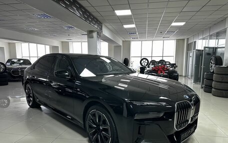 BMW 7 серия, 2023 год, 17 000 000 рублей, 3 фотография
