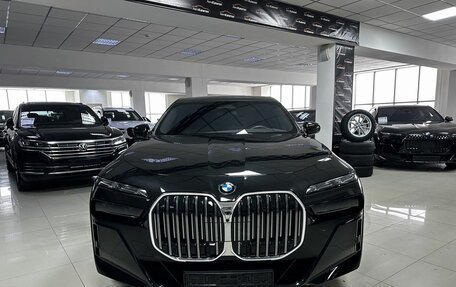 BMW 7 серия, 2023 год, 17 000 000 рублей, 2 фотография