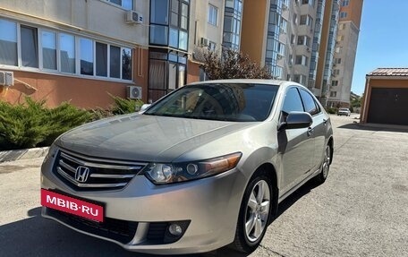 Honda Accord VIII рестайлинг, 2008 год, 930 000 рублей, 14 фотография