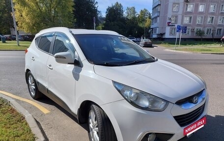 Hyundai ix35 I рестайлинг, 2011 год, 1 050 000 рублей, 2 фотография