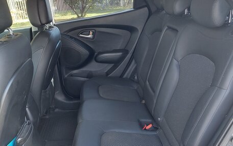 Hyundai ix35 I рестайлинг, 2011 год, 1 050 000 рублей, 12 фотография