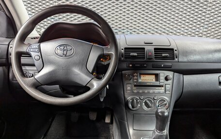 Toyota Avensis III рестайлинг, 2007 год, 799 000 рублей, 21 фотография