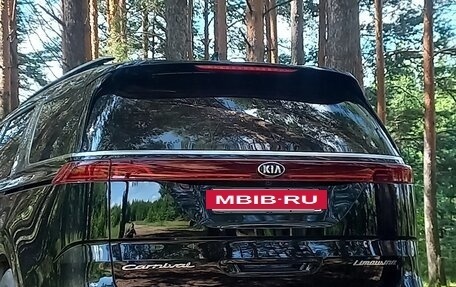 KIA Carnival, 2021 год, 4 200 000 рублей, 9 фотография